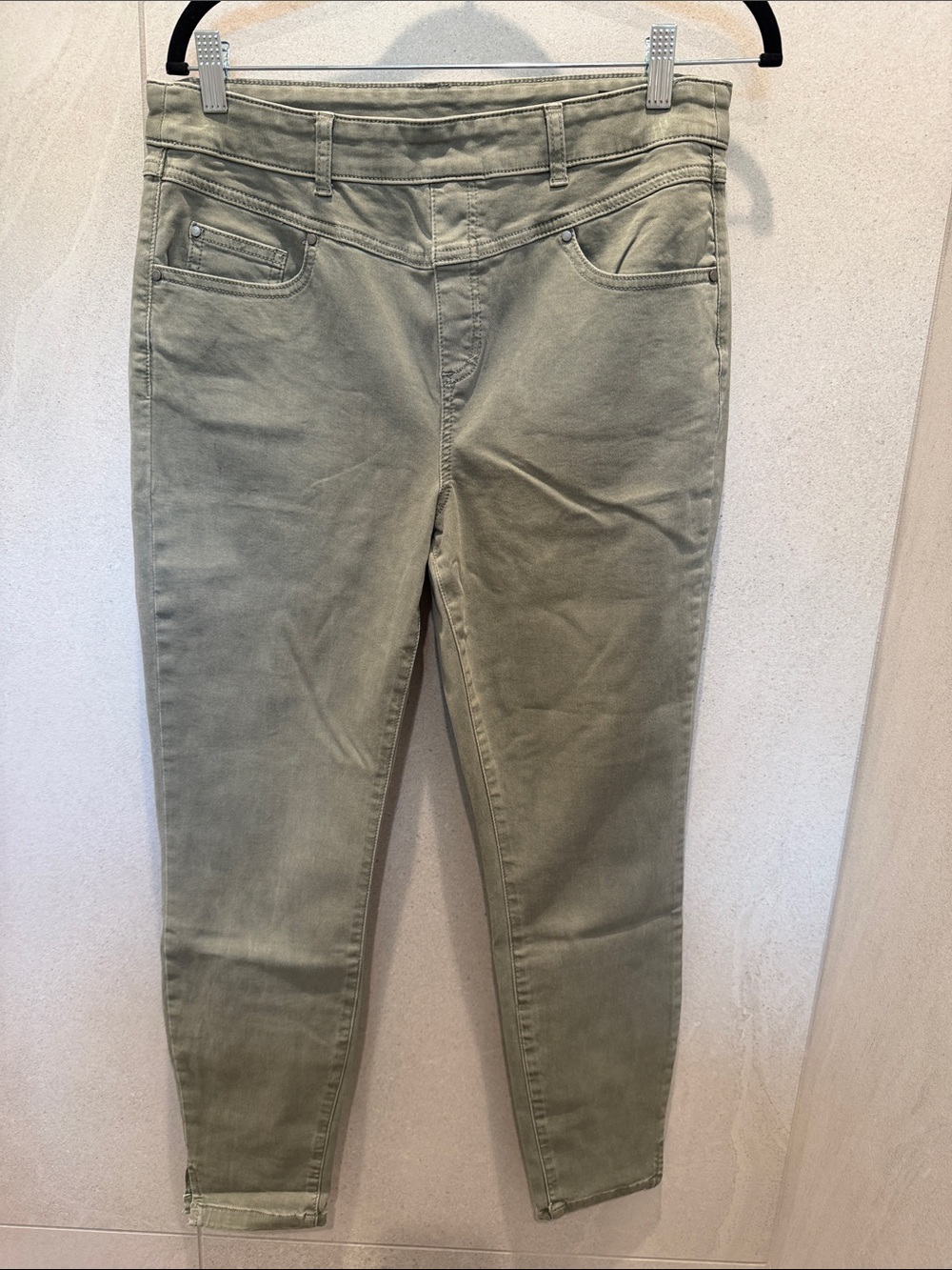 Tribal Women’s Olive Green Stretch Jeans